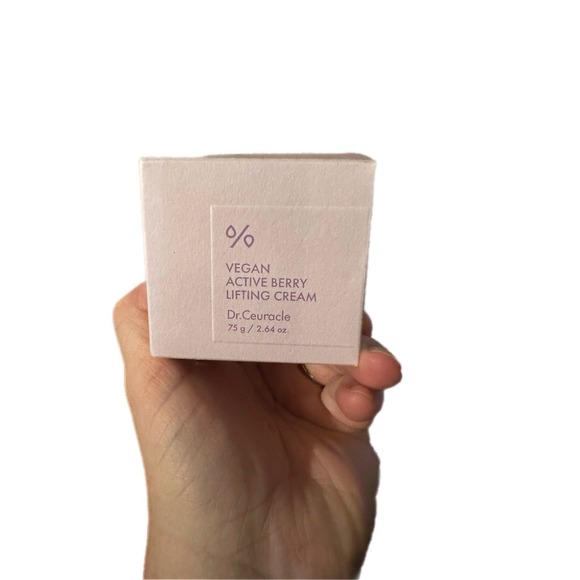 Dr. Ceuracle Other - Dr Ceuracle Vegan Active Berry Lifting Cream 75g 2.64oz Resveratrol French Grape